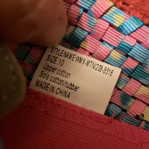 4/$20 Pink Rainbow Woven slip on casual shoes size 10 New - Picture 8 of 8